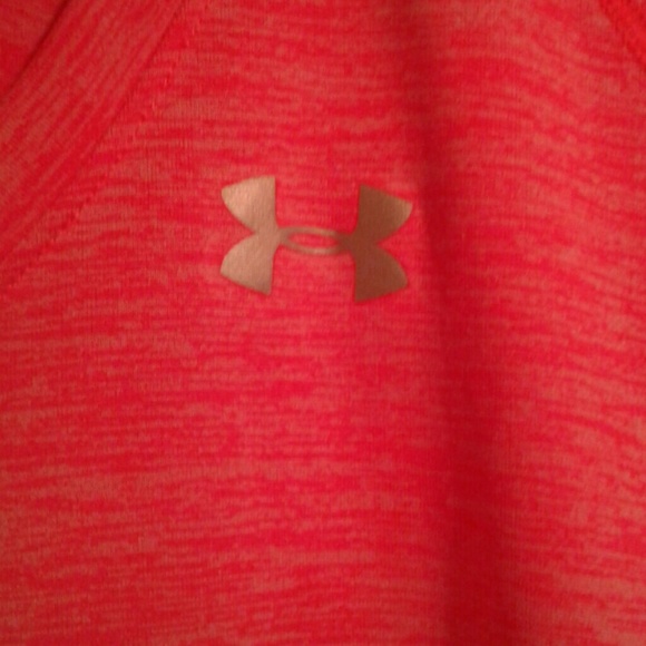 Under Armour shirt - Picture 2 of 5